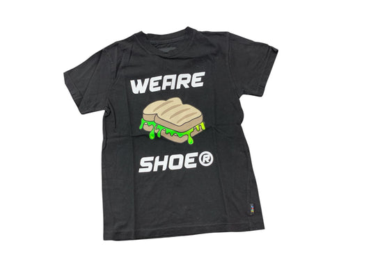 T-SHIRT - SHOE